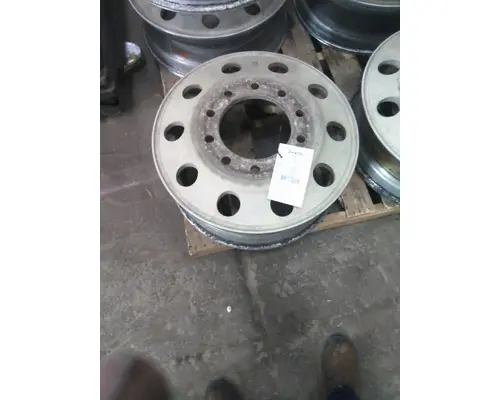 HUB PILOTED - ALUMINUM 24.5 X 8.25 WHEEL