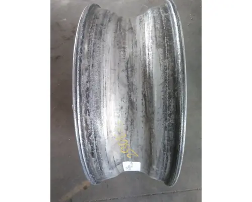 HUB PILOTED - ALUMINUM 24.5 X 8.25 WHEEL