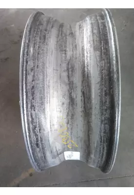 HUB PILOTED - ALUMINUM 24.5 X 8.25 WHEEL