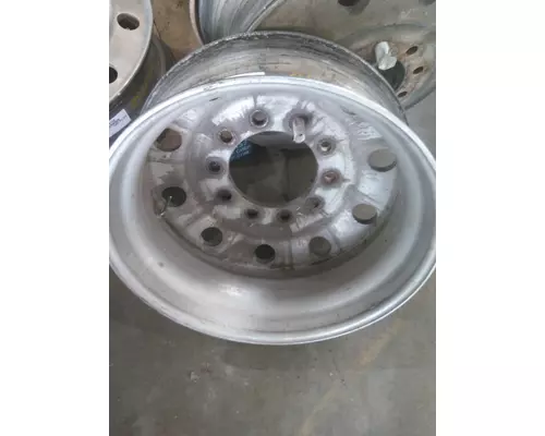 HUB PILOTED - ALUMINUM 24.5 X 8.25 WHEEL