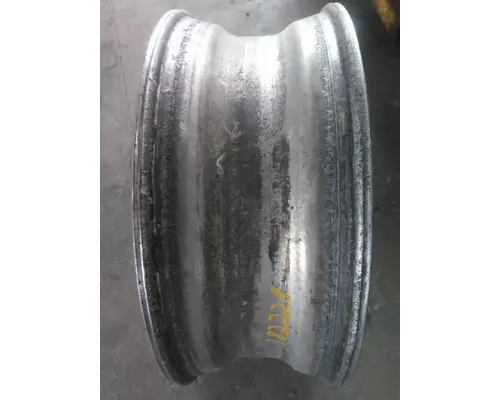 HUB PILOTED - ALUMINUM 24.5 X 8.25 WHEEL