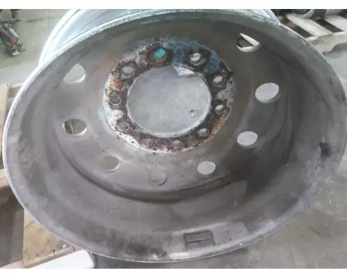 HUB PILOTED - ALUMINUM 24.5 X 8.25 WHEEL
