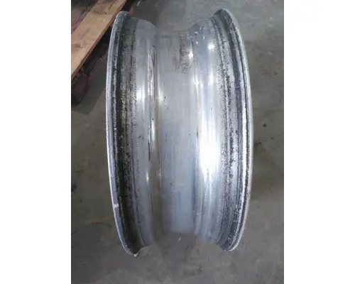 HUB PILOTED - ALUMINUM 24.5 X 8.25 WHEEL