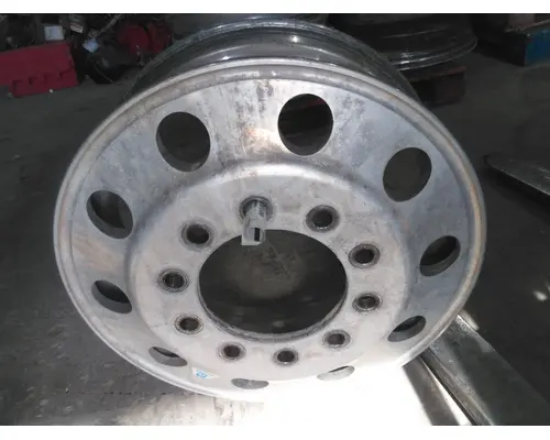 HUB PILOTED - ALUMINUM 24.5 X 8.25 WHEEL