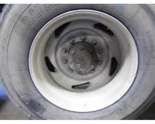 HUB PILOTED - ALUMINUM 24.5 X 8.25 WHEEL