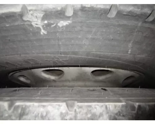 HUB PILOTED - ALUMINUM 24.5 X 8.25 WHEEL