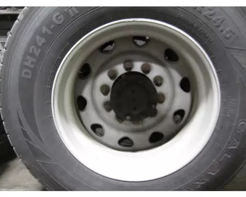 HUB PILOTED - ALUMINUM 24.5 X 8.25 WHEEL