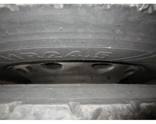 HUB PILOTED - ALUMINUM 24.5 X 8.25 WHEEL