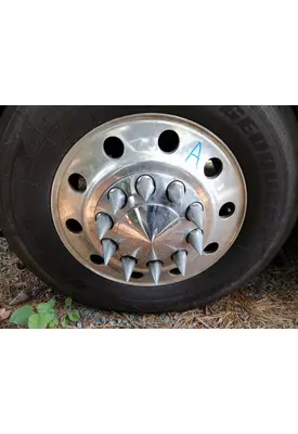 HUB PILOTED - ALUMINUM 24.5 X 8.25 WHEEL
