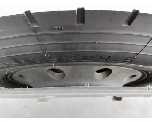 HUB PILOTED - ALUMINUM 24.5 X 8.25 WHEEL