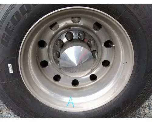 HUB PILOTED - ALUMINUM 24.5 X 8.25 WHEEL