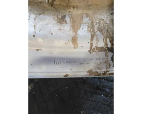 HUB PILOTED - ALUMINUM 24.5 X 8.25 WHEEL