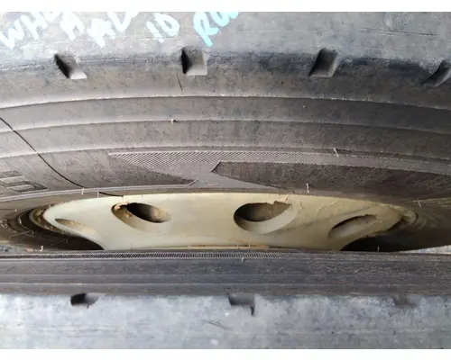 HUB PILOTED - ALUMINUM 24.5 X 8.25 WHEEL