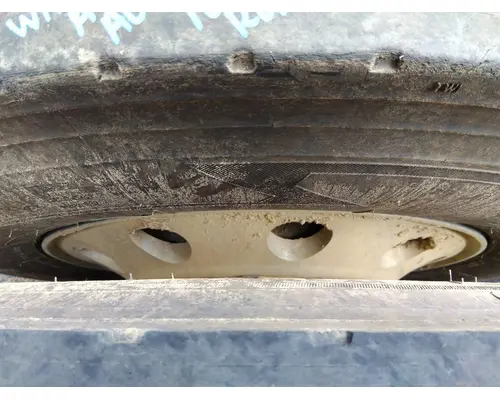 HUB PILOTED - ALUMINUM 24.5 X 8.25 WHEEL