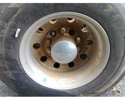 HUB PILOTED - ALUMINUM 24.5 X 8.25 WHEEL