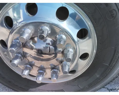 HUB PILOTED - ALUMINUM 24.5 X 8.25 WHEEL