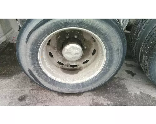 HUB PILOTED - ALUMINUM 24.5 X 8.25 WHEEL