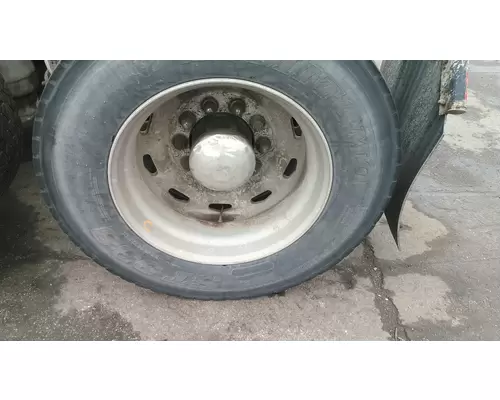 HUB PILOTED - ALUMINUM 24.5 X 8.25 WHEEL