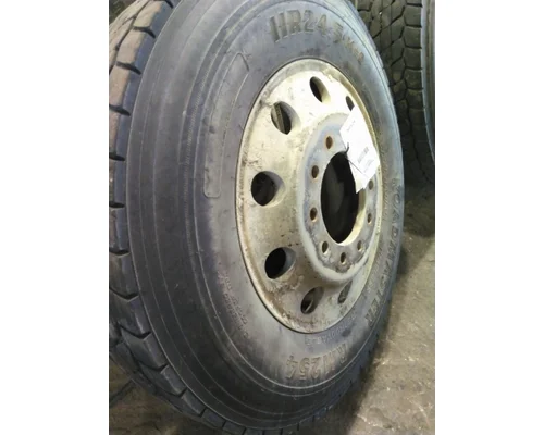 HUB PILOTED - ALUMINUM 24.5 X 8.25 WHEEL