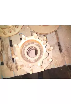 HUB PILOTED - STEEL 10 LUG HUB