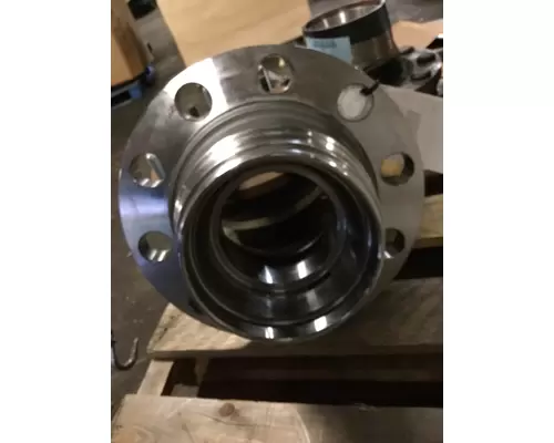 HUB PILOTED - STEEL 10 LUG HUB