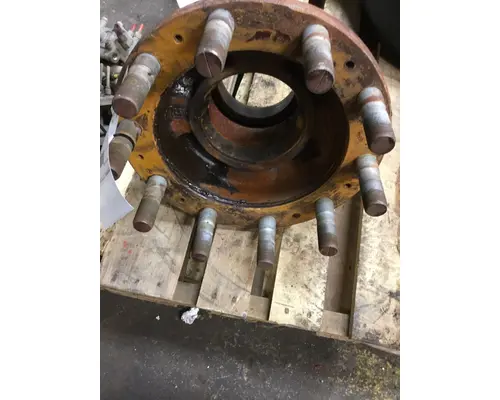 HUB PILOTED - STEEL 10 LUG HUB