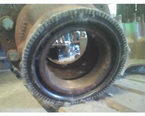 HUB PILOTED - STEEL 10 LUG HUB