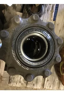 HUB PILOTED - STEEL 10 LUG HUB