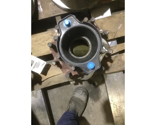 HUB PILOTED - STEEL 10 LUG HUB