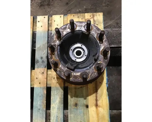 HUB PILOTED - STEEL 10 LUG HUB