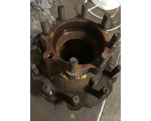 HUB PILOTED - STEEL 10 LUG HUB