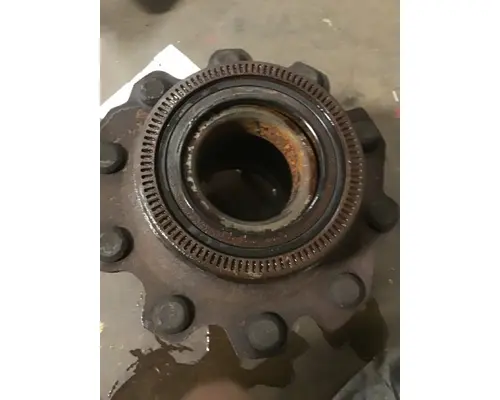 HUB PILOTED - STEEL 10 LUG HUB