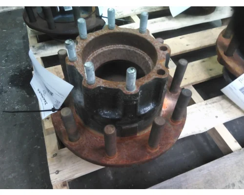 HUB PILOTED - STEEL 10 LUG HUB