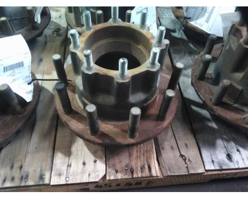 HUB PILOTED - STEEL 10 LUG HUB