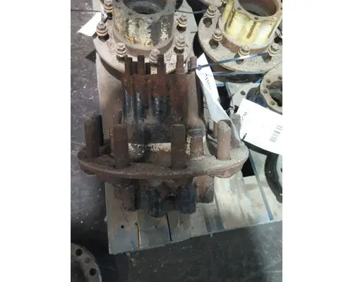 HUB PILOTED - STEEL 10 LUG HUB