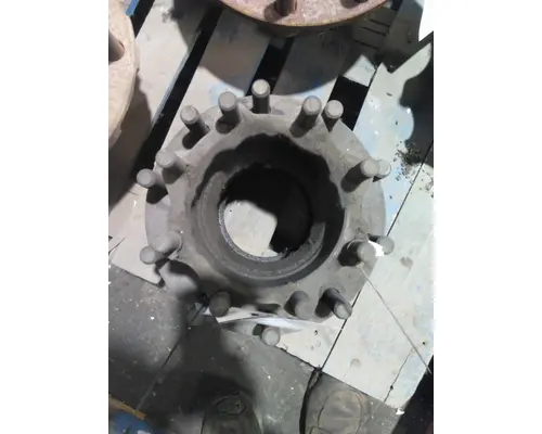 HUB PILOTED - STEEL 10 LUG HUB