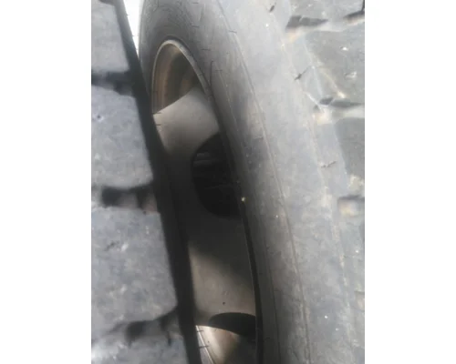 HUB PILOTED - STEEL 19.5 X 6.00 WHEEL
