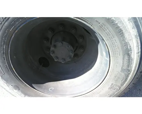 HUB PILOTED - STEEL 19.5 X 6.00 WHEEL