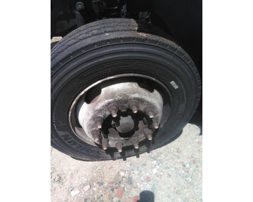 HUB PILOTED - STEEL 19.5 X 6.75 WHEEL