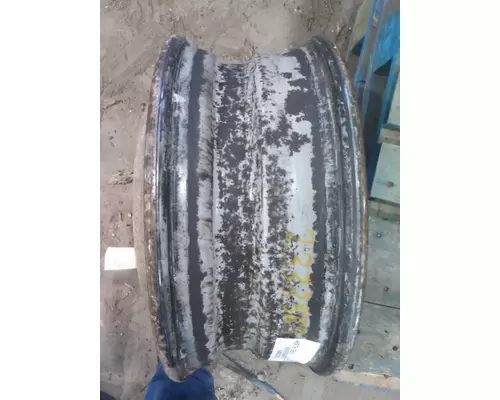 HUB PILOTED - STEEL 19.5 X 6.75 WHEEL