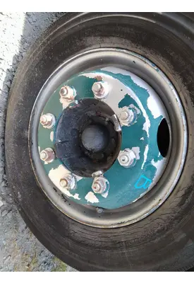 HUB PILOTED - STEEL 19.5 X 6.75 WHEEL