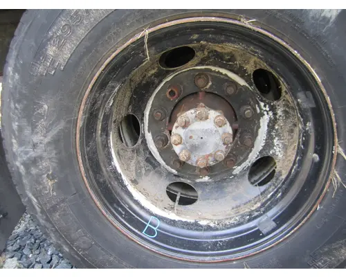 HUB PILOTED - STEEL 22.5 X 7.50 WHEEL