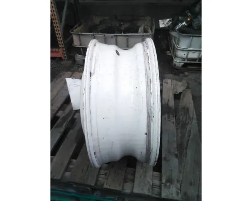 HUB PILOTED - STEEL 22.5 X 8.25 WHEEL
