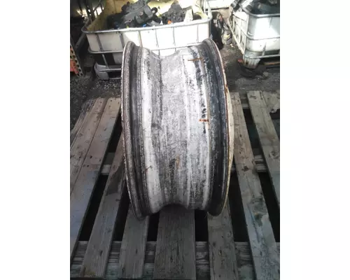 HUB PILOTED - STEEL 22.5 X 8.25 WHEEL