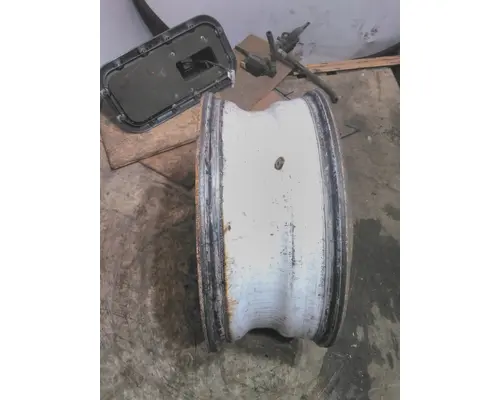 HUB PILOTED - STEEL 22.5 X 8.25 WHEEL