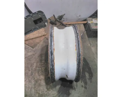 HUB PILOTED - STEEL 22.5 X 8.25 WHEEL