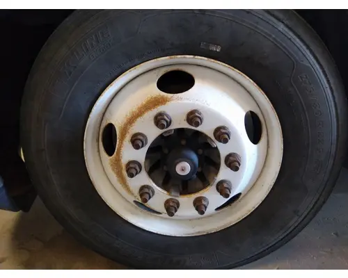 HUB PILOTED - STEEL 22.5 X 8.25 WHEEL