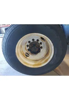 HUB PILOTED - STEEL 22.5 X 8.25 WHEEL