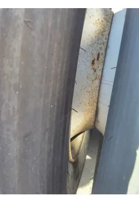 HUB PILOTED - STEEL 22.5 X 8.25 WHEEL