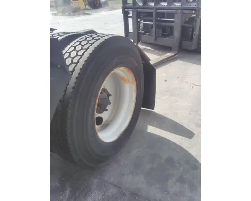 HUB PILOTED - STEEL 22.5 X 8.25 WHEEL